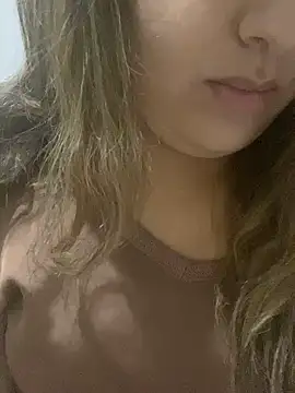 yassminsexy22 online show from 03/24/26, 07:14