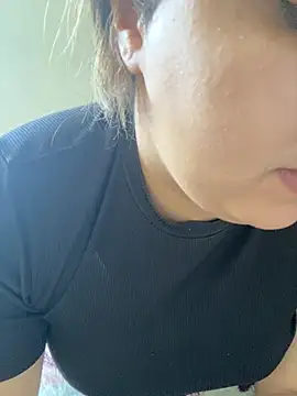 yassminsexy22 online show from 03/28/26, 11:22