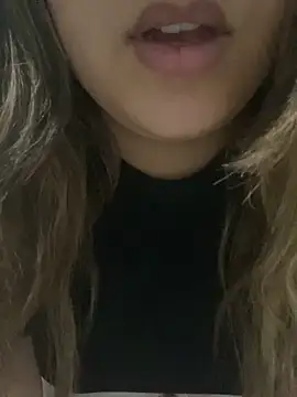 yassminsexy22 online show from 03/26/26, 09:24