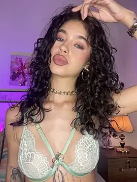 MarianaSnake online show from 11/10/25, 08:47