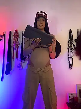 akinoro  online show from 11/15/25, 08:35