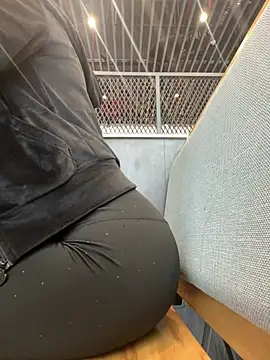 Snapshot of beautydiamond chatting on 01/14/26, 09:46 beautydiamond online show from 01/14/26, 09:46