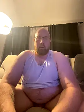 Snapshot of ThicPat chatting on 10/27/25, 11:49 ThicPat online show from 10/27/25, 11:49