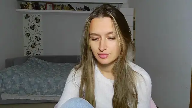 Submissive love online show from 11/20/25, 02:40