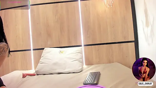 charlotte colee online show from 01/10/26, 12:00