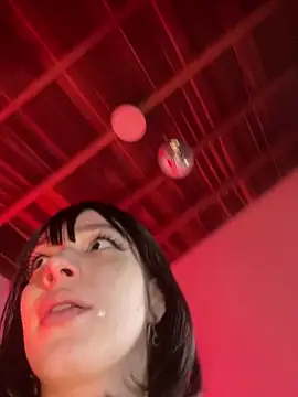 Snapshot of sweeet_peach chatting on 03/16/26, 02:52 sweeet peach online show from 03/16/26, 02:52