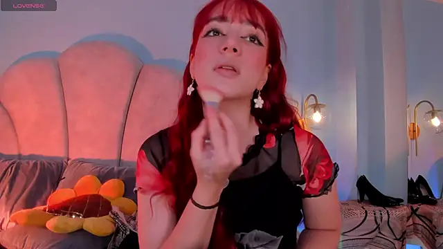 Snapshot of sweeet_peach chatting on 10/07/25, 10:22 sweeet peach online show from 10/07/25, 10:22