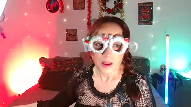 catalinamommyx online show from 12/02/25, 04:14