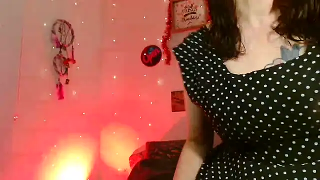 catalinamommyx online show from 12/17/25, 02:38