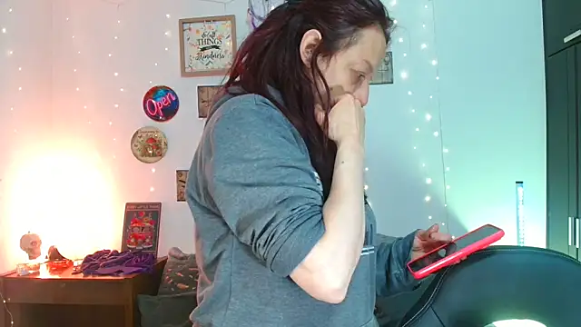 catalinamommyx online show from 03/18/26, 10:54