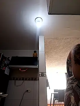 Bonny Klote online show from 11/06/25, 04:00