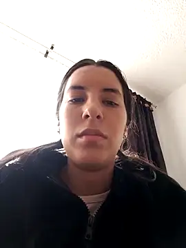 Snapshot of Bonny_Klote chatting on 03/18/25, 10:04 Bonny Klote online show from 03/18/25, 10:04