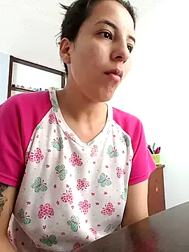 Snapshot of Bonny_Klote chatting on 09/09/25, 02:26 Bonny Klote online show from 09/09/25, 02:26