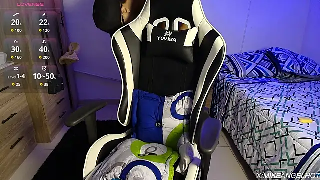 Angelligth online show from 03/02/26, 03:40