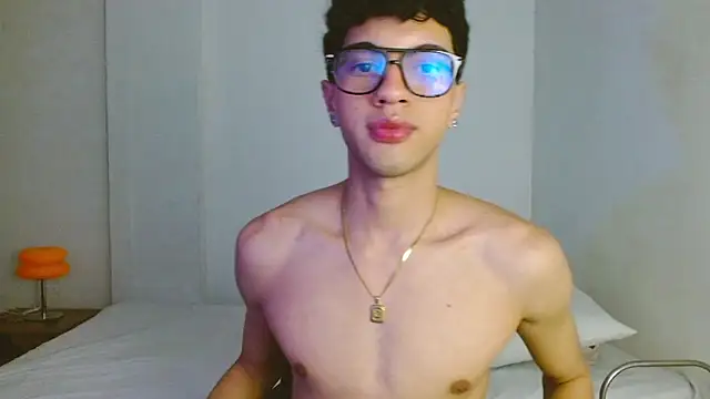 Angelligth online show from 11/29/25, 03:39