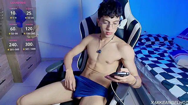 Angelligth online show from 03/21/26, 07:29