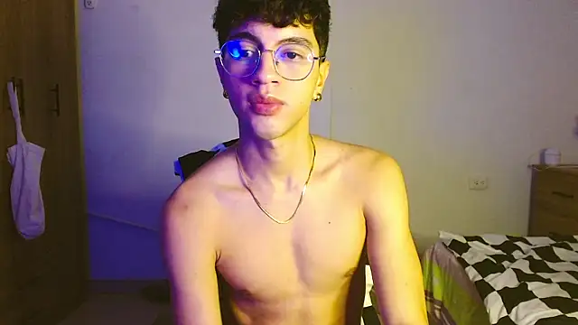 Angelligth online show from 10/15/25, 04:11