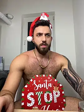 LoveIsBlind  online show from 12/26/24, 12:03