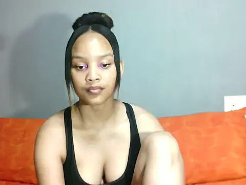 SmallSlut5 online show from 03/25/26, 03:44