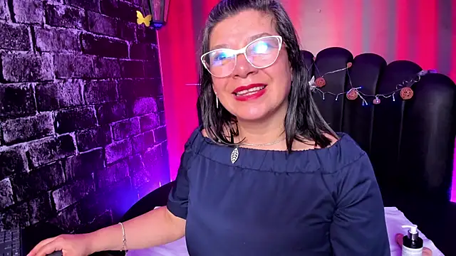 Madame Jay online show from 01/18/25, 02:33