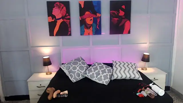 Elizabeth Santos online show from 02/27/25, 07:26