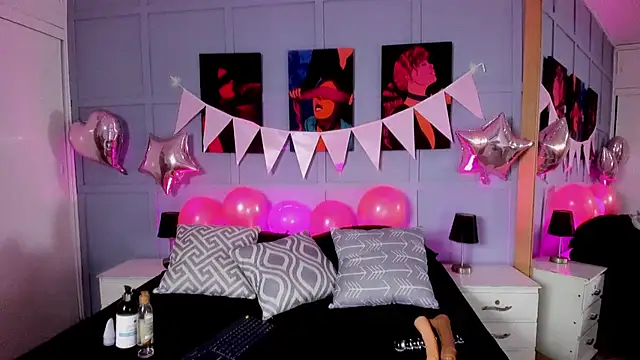 Elizabeth Santos online show from 10/20/25, 07:47