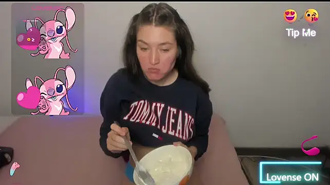 Tesa cute online show from 02/27/26, 03:18