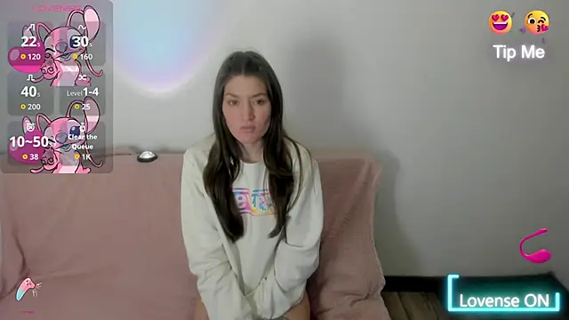 Tesa cute online show from 10/15/25, 10:40