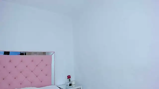 Snapshot of _violetadulce chatting on 02/27/25, 06:46 violetadulce online show from 02/27/25, 06:46