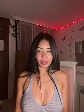 lina pink online show from 09/09/25, 06:34