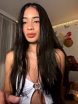 lina pink online show from 01/03/25, 06:11