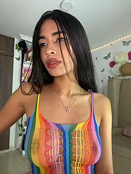 lina pink online show from 01/30/25, 03:44