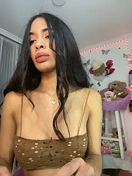 lina pink online show from 12/09/24, 11:24