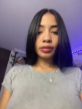 lina pink online show from 02/22/25, 08:31