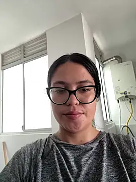 Karla-sexy01 online show from 04/13/26, 01:48