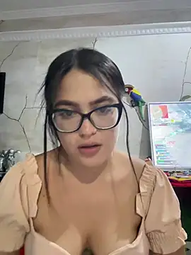 Snapshot of Karla-sexy01 chatting on 02/13/25, 02:34 Karla-sexy01 online show from 02/13/25, 02:34