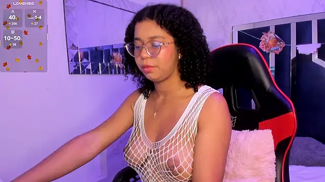 MilaHall  online show from 09/28/25, 04:41