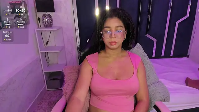 MilaHall  online show from 02/23/26, 04:47