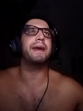 maxiporonga1 online show from 04/02/26, 03:35