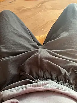 josle24 online show from 10/29/25, 03:11