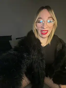 Snapshot of Giuliana_baby chatting on 02/12/26, 08:08 Giuliana baby online show from 02/12/26, 08:08