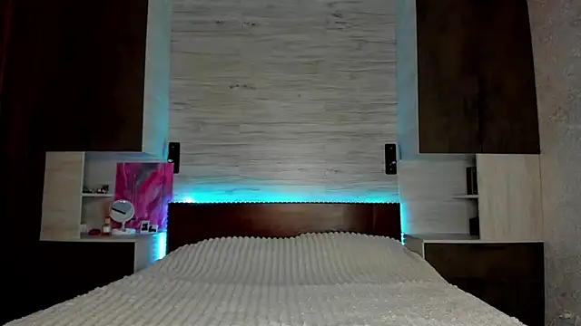 Chris Brunnet online show from 02/13/25, 02:31