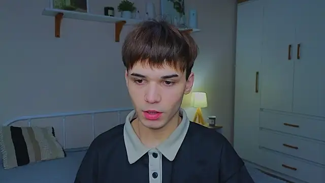 Snapshot of Alex_66891 chatting on 02/22/26, 04:26 Alex 66891 online show from 02/22/26, 04:26