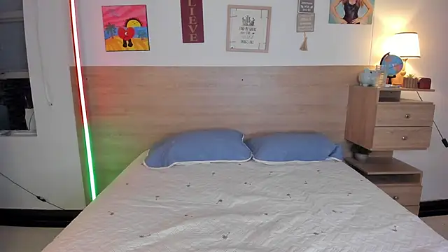 justinbiler online show from 10/17/25, 12:40