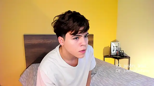 justinbiler online show from 03/13/25, 12:24