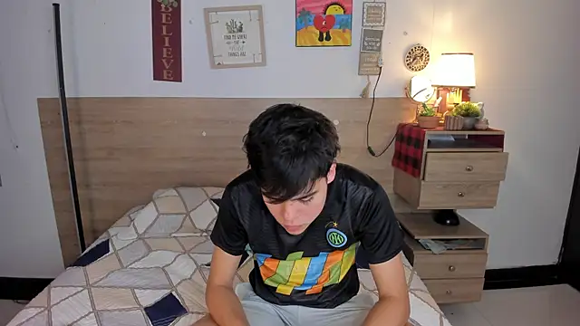 Snapshot of justinbiler chatting on 01/09/26, 02:46 justinbiler online show from 01/09/26, 02:46