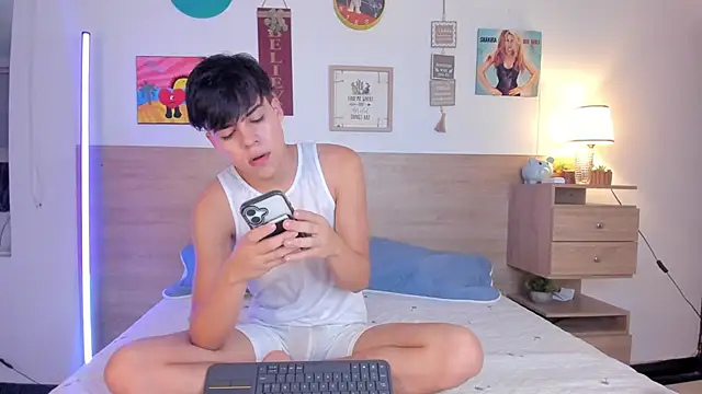 justinbiler online show from 10/12/25, 12:50