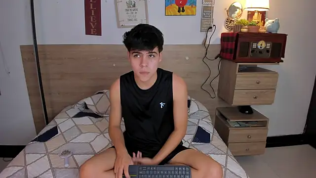 Snapshot of justinbiler chatting on 01/10/26, 08:48 justinbiler online show from 01/10/26, 08:48