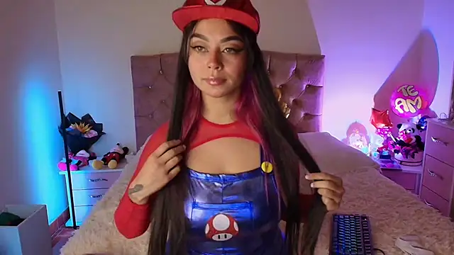 miaa saenz1 online show from 10/30/25, 04:33