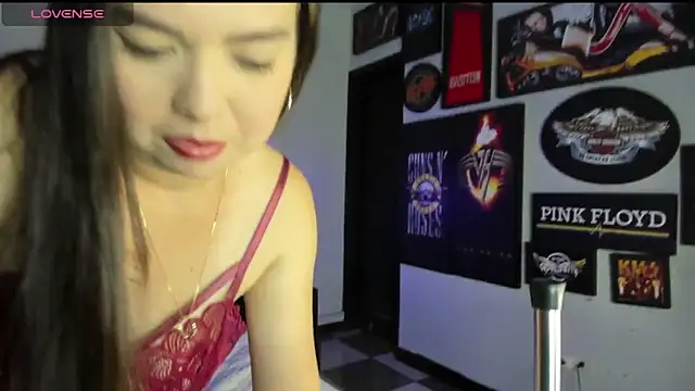 MADISSONLOVE  online show from 10/05/25, 03:41